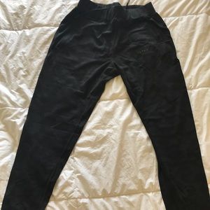 Alphalete Premium Camo Joggers